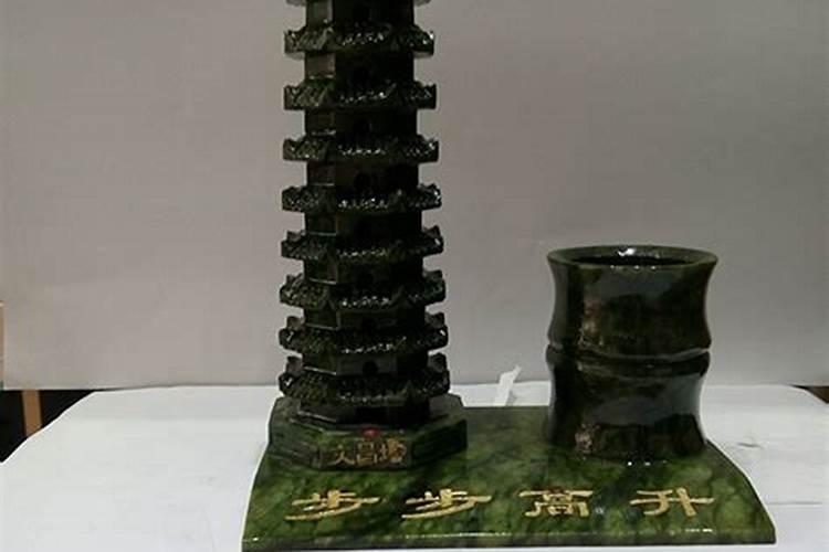 书房适合摆放什么用品改善书运