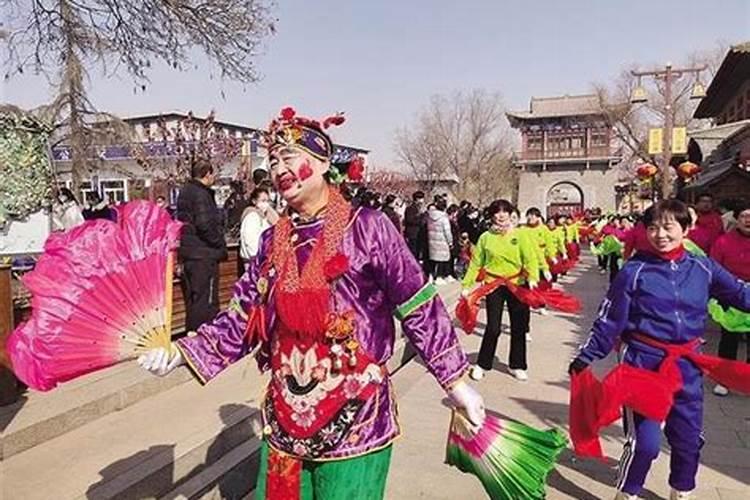 寒衣节烧纸在十字路口还是丁字路口
