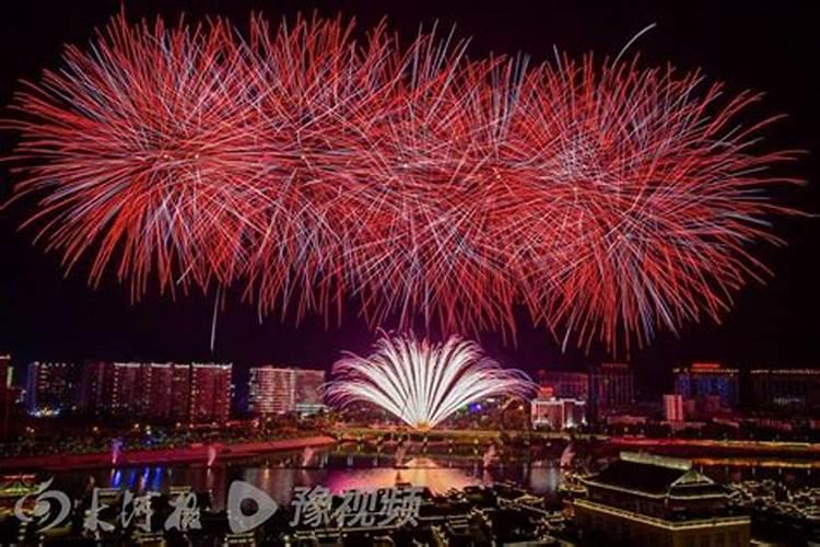 八字看婚姻何时出现 八字看姻缘出现时间？