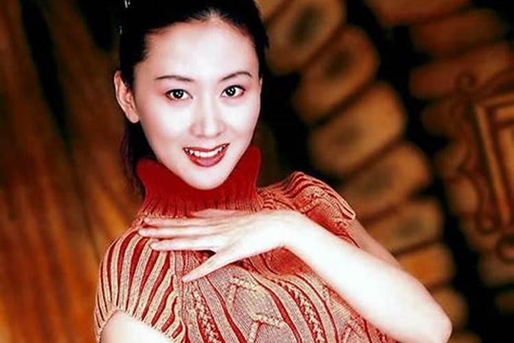 76年7月十五日出的生今年运程如何