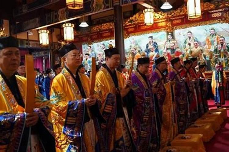 梦到朋友出车祸了预示什么