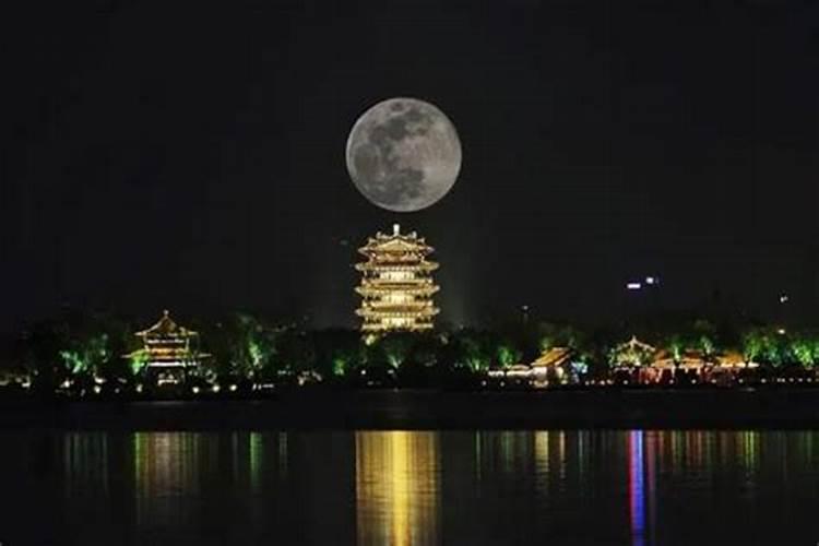 中秋节旅游去哪？山东周边旅游景点推荐!