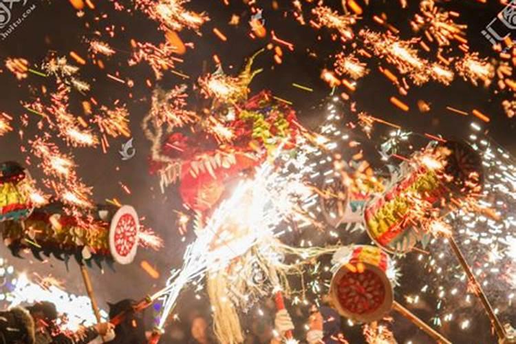 元宵节烧纸钱是什么意思