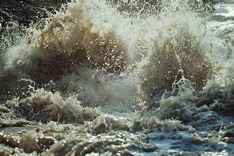 周公解梦梦见河里涨水