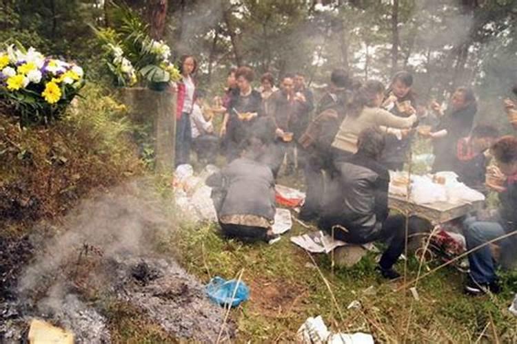 真的有家人去世、三年不顺的说法吗？怎么破？