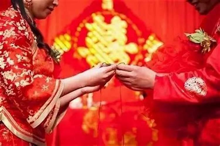 八月十五货车上供上什么好 八月十五货车上供上哪些东西好