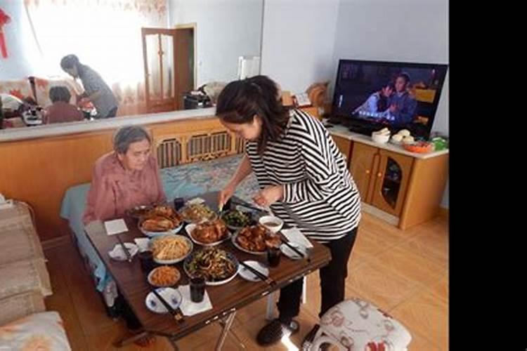 正月十五晚上东北民间拨灯是什么意思