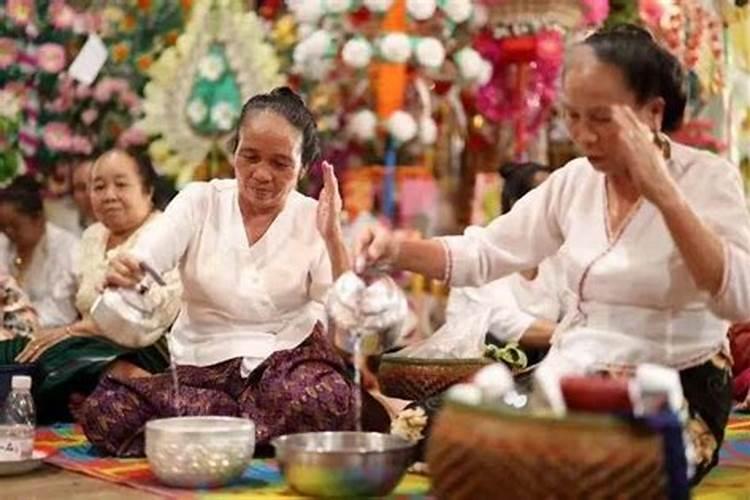中国12个传统节日 ,有些已被忽视,正在渐渐丢失