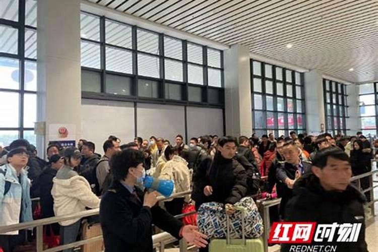 2024正月初五车票几号可以买 今年正月初五火车票卖了吗铁路资讯