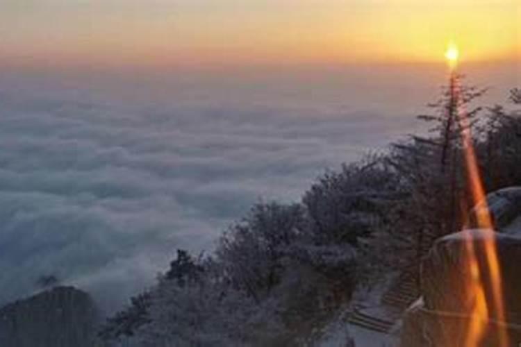 九月九爬泰山的说法