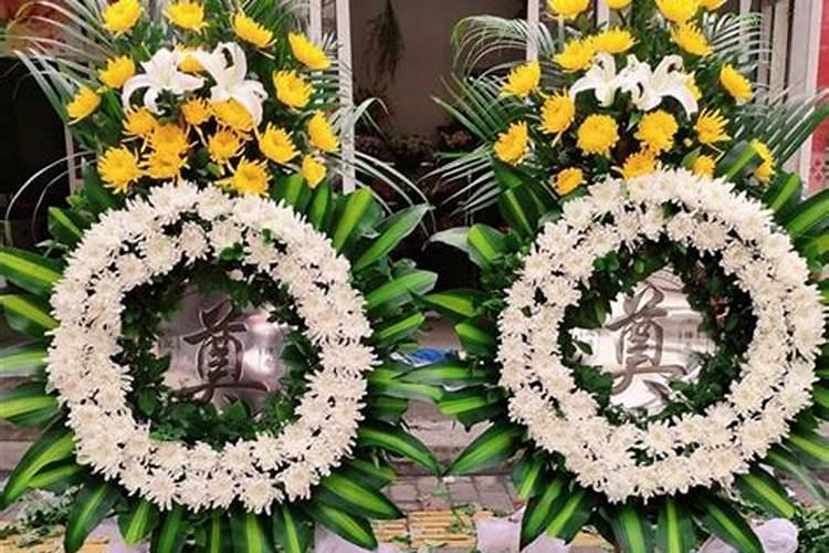 贵州六枝特区私人墓地交易活跃,这些“活人墓”是否合规？