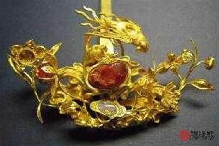 84年海中金命和71年钗钏金命合婚吗