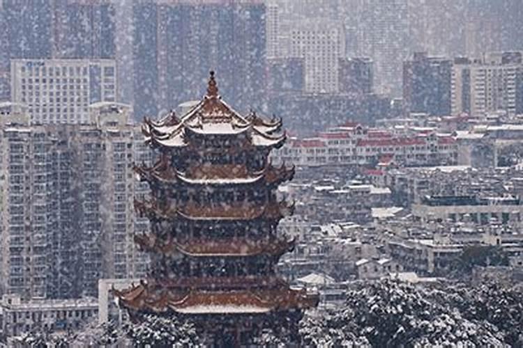 请问楼高99米,在武汉的冬至日(12月22日)正午时的影长,