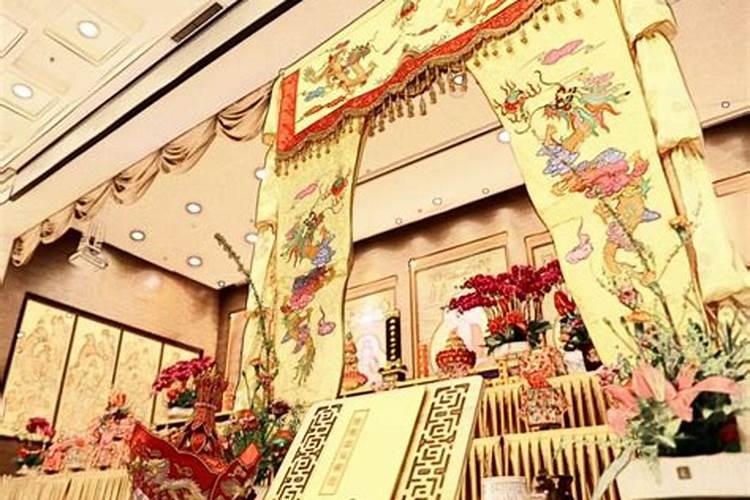 了解一个地区过春节的习俗除北京 百度百科