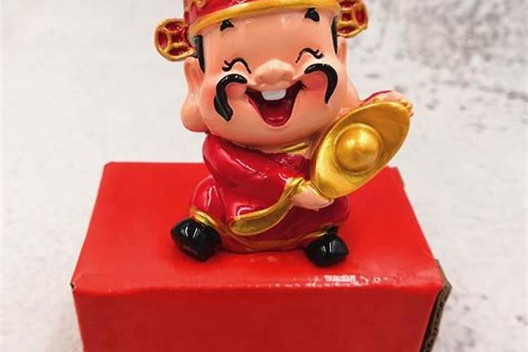 财神是否可以用糕点供奉？