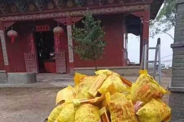 犯太岁的话,佩戴什么护身符可以化太岁呢？除此之外,还有什么方式么？