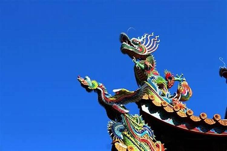 2024属羊的戴什么防小人最好