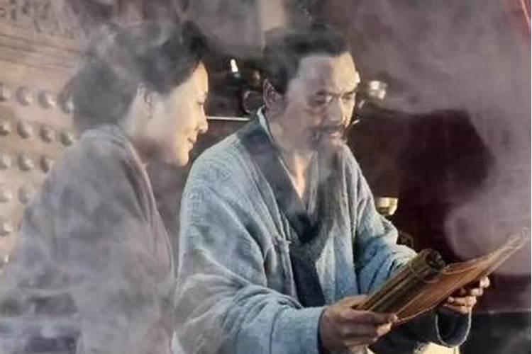 大年初一的灯要亮一晚上吗？