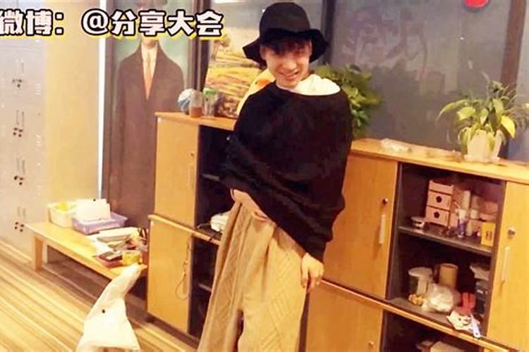 主卧养什么花对夫妻好,家里主卧室放什么植物最旺