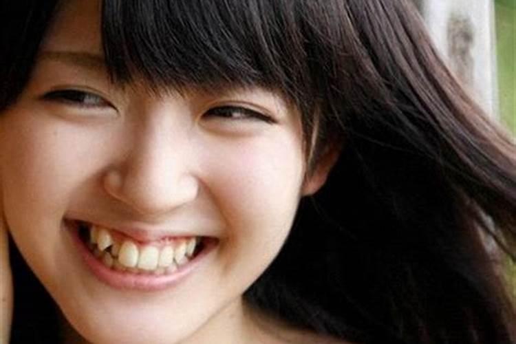 为什么女孩子有虎牙不能娶