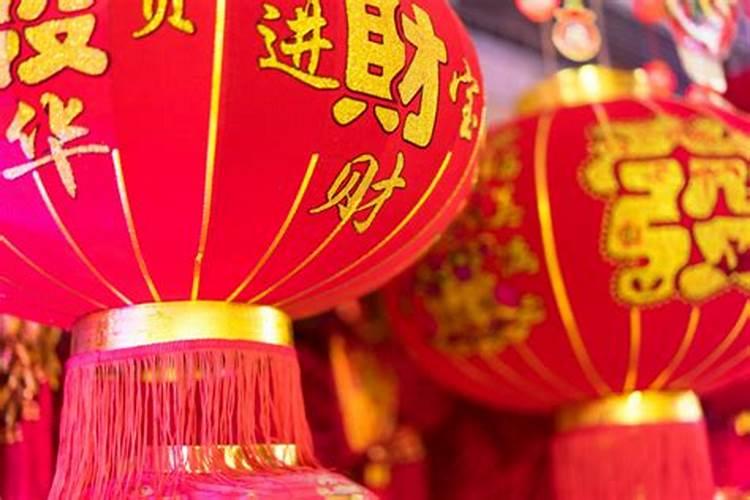 快到农历七月十五了,谁知道卖烧纸类的赚不赚钱