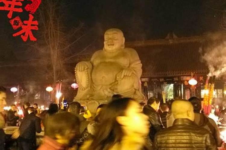 梦见与死去的亲人抱头痛哭