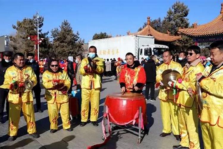 长治市城区正月十五的花灯在哪条街啊
