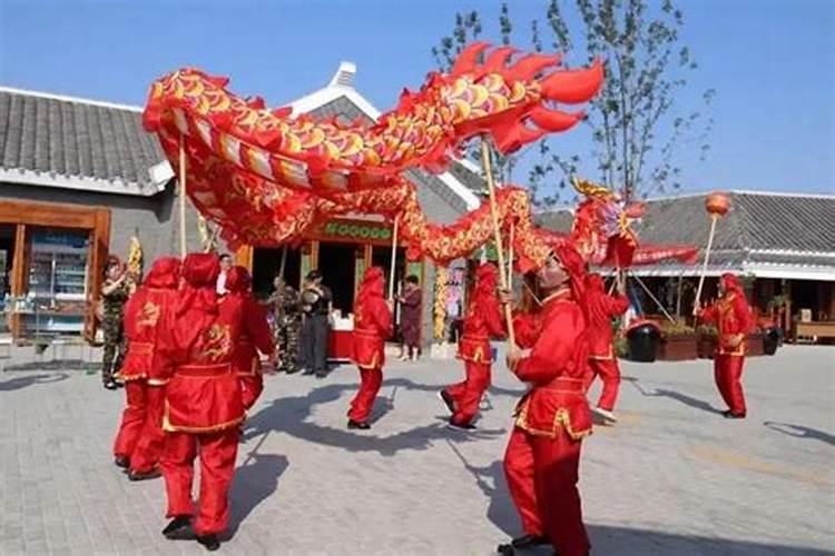 梦见男人和别的女在一起的预兆