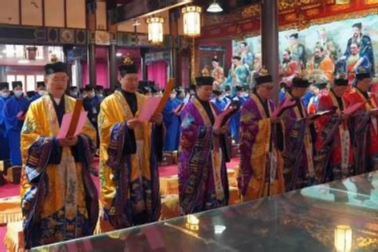 风水大师分析:怎样改变运气增加财运