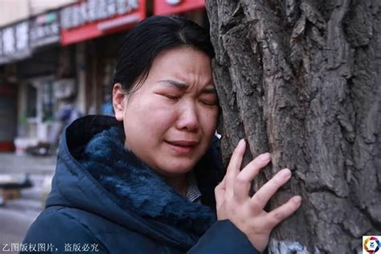梦见姥姥去世自己哭的很厉害的预兆