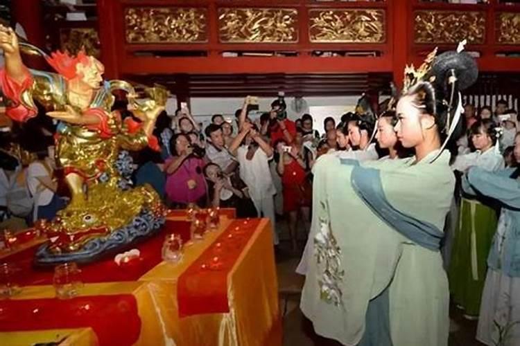 中元节有什么习俗？