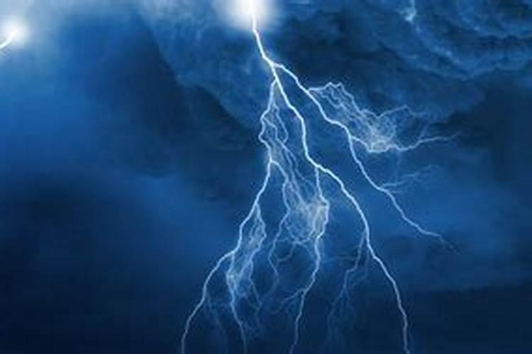 周公解梦梦见打雷是什么意思 周公解梦梦见打雷预兆什么