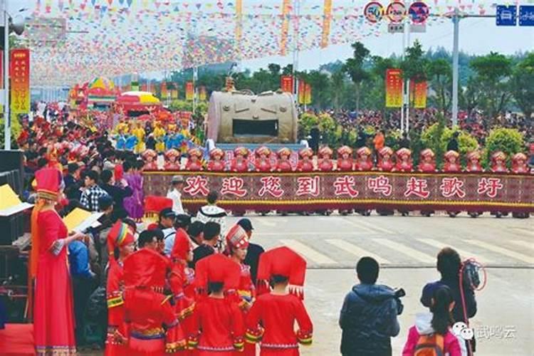 梦见大便被狗吃掉