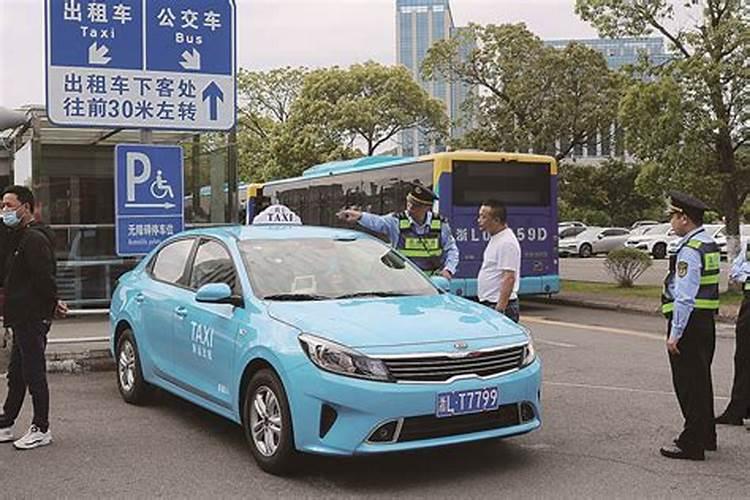 性格单纯的八字特征