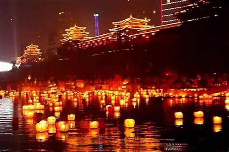 中国民俗中的三大鬼节指的是哪三个日子？