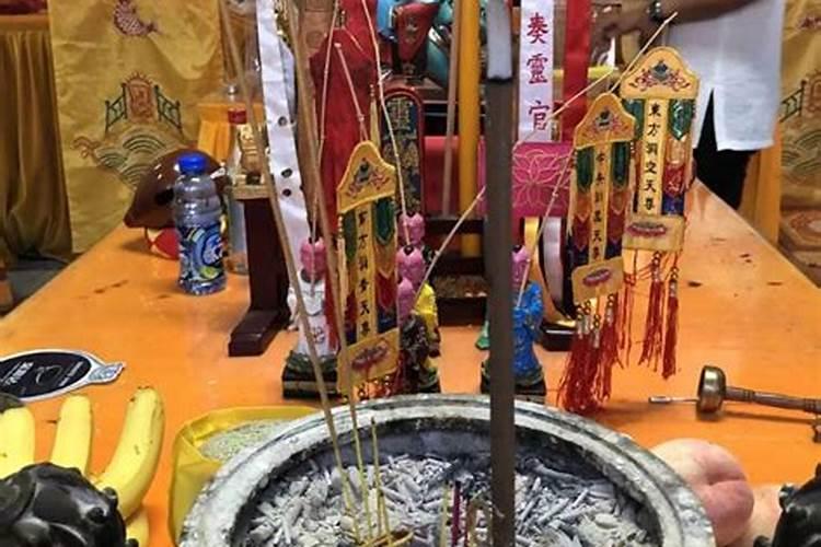 周公解梦梦见抓鸟 梦见抓鸟好不好
