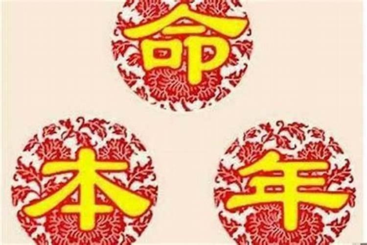 老母亲死后为什么总是梦见他年轻时的容貌？