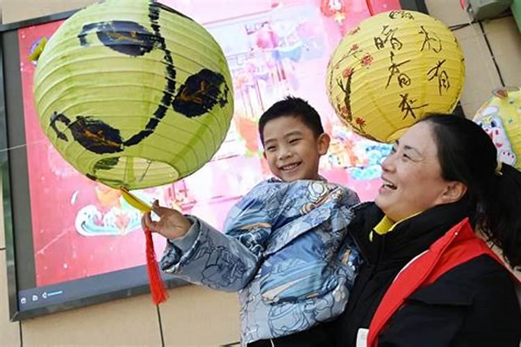有关南通民俗民风的作文怎么写啊