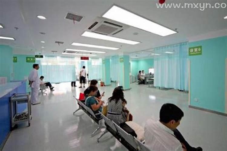 梦见女朋友去医院看病的预兆