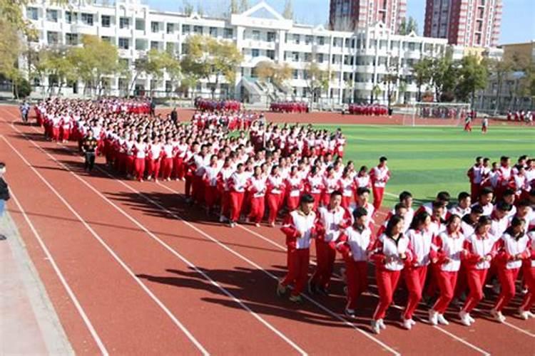梦见别人坐牢周公解梦分析