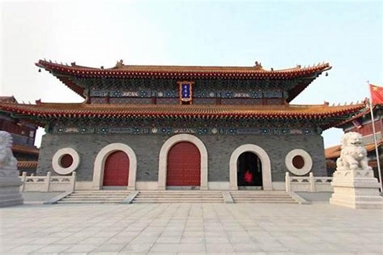在家里给亡人超度有效果吗？在寺庙做法事都能及时超度么