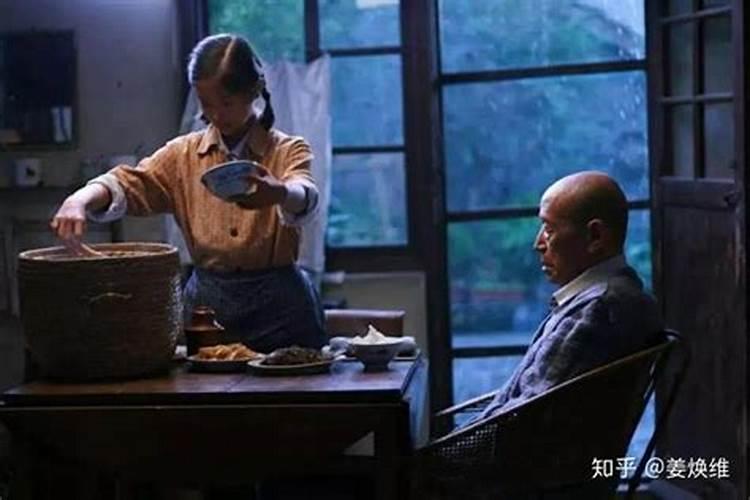 1984年属鼠女2025财运大爆发的一年