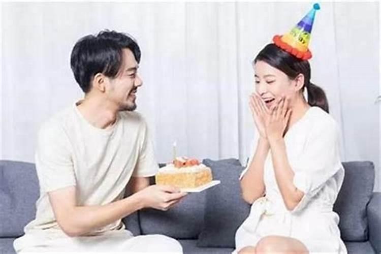 两个人八字合不合怎么看