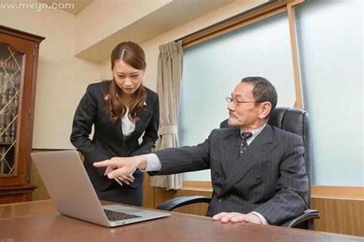 2025年农历初五迎财神,适合发给亲朋好友的祝福语有哪些？