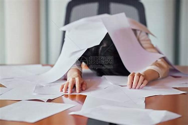 梦见去世的母亲回家是什么意思？