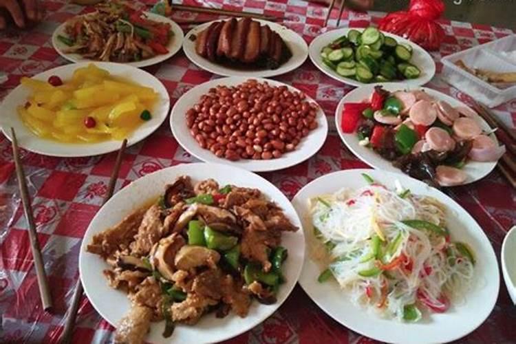 梦见吃生红薯是什么意思？