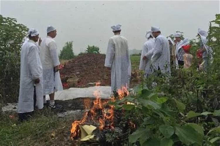 梦见朋友死了办丧事是什么意思