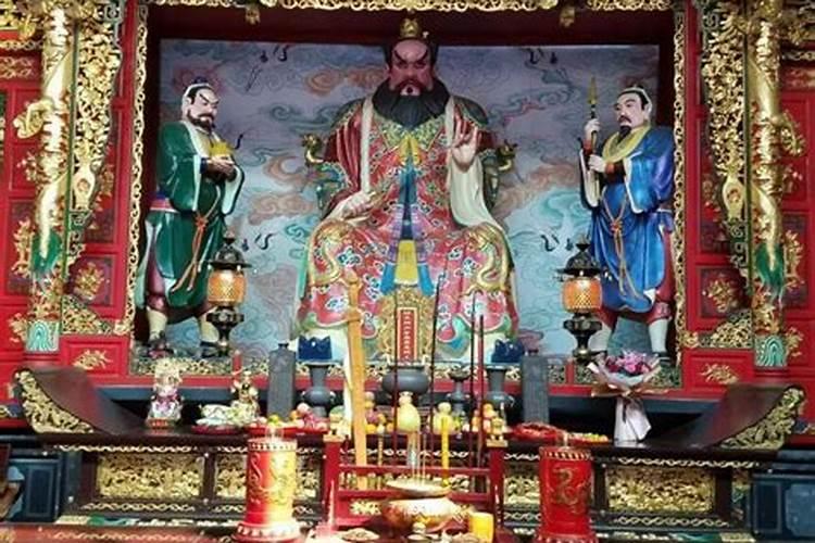 坐太岁怎么化解
