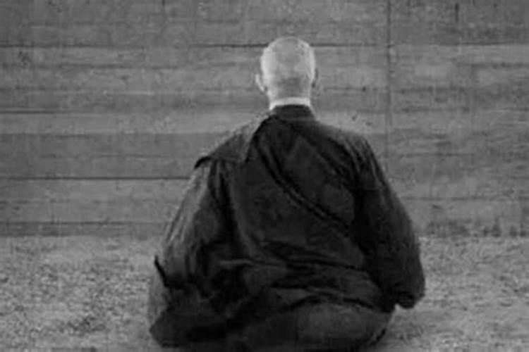 64年属龙人后半生运势,64年出生的龙是什么命？