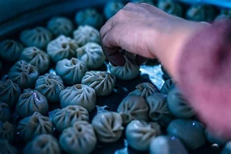 元宵节为什么要放烟花？